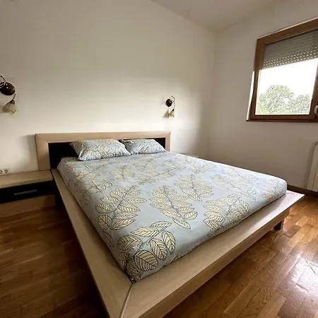 Luxury In The Center 66 M² Size. Апартаменты Скопье