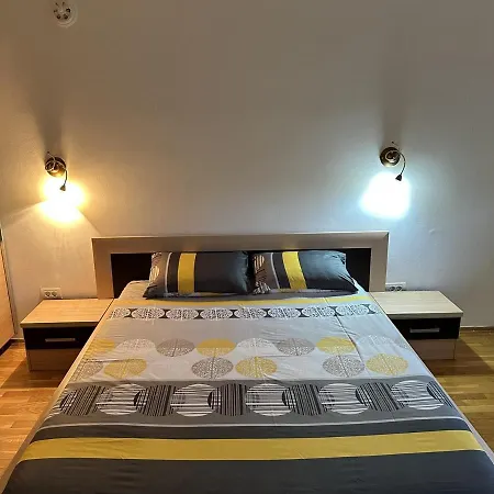 Апартаменты Luxury In The Center 66 M² Size. *